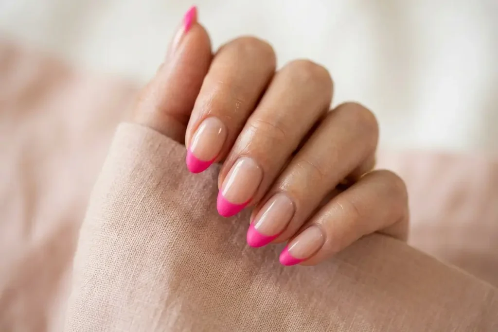Hot Pink Tip nail 